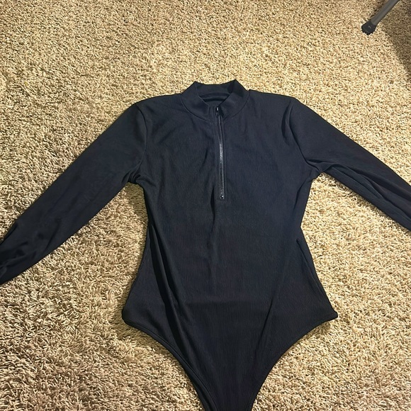 Loose fit body suit - Picture 1 of 2